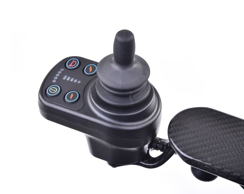 Q50 R CARBON - sammenleggbar elektrisk rullestol
